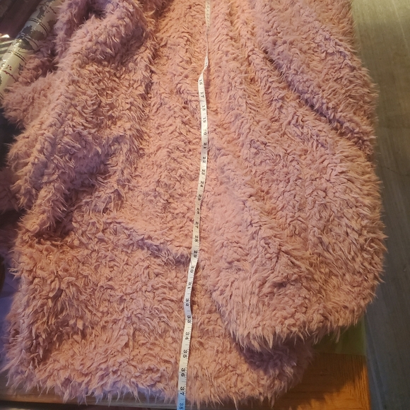 HPx3🎉Pink Fuzzy Faux Fur Long Coat - Picture 8 of 8